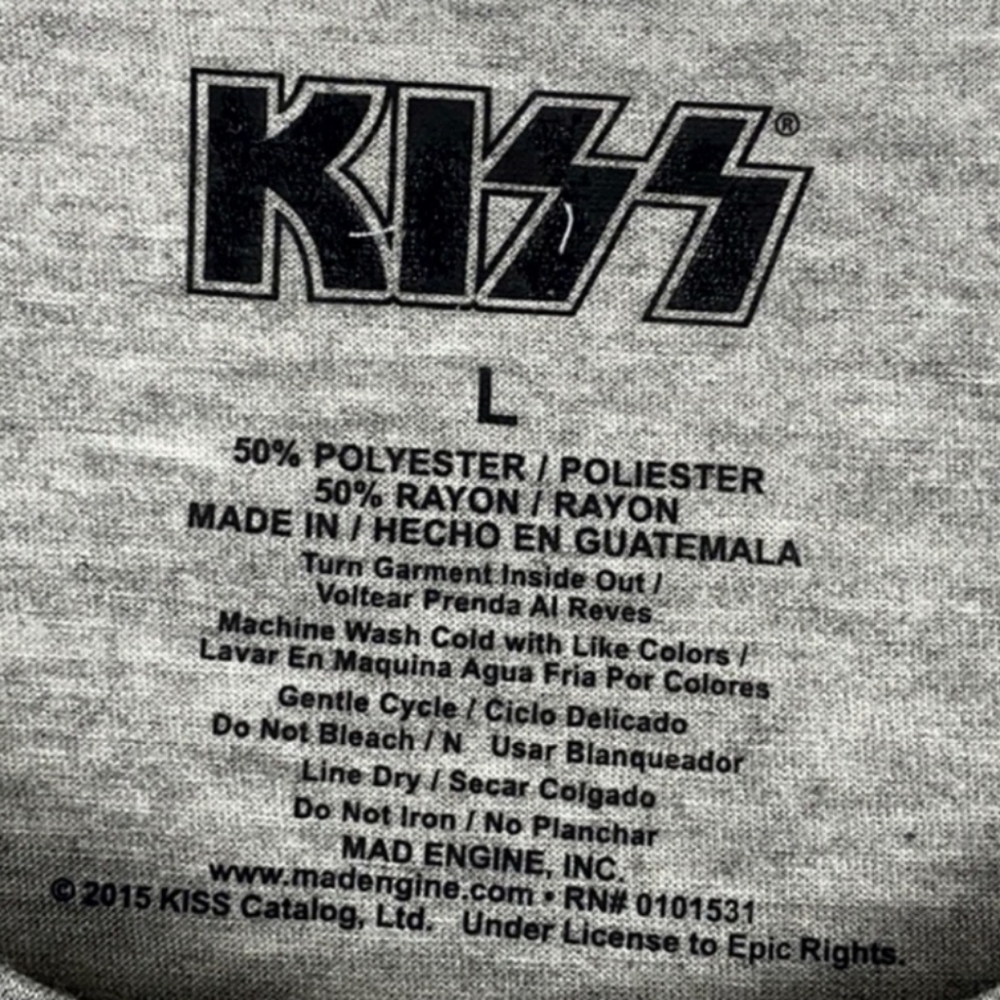 NWOT Women's Kiss Tank Top - Picture 2 of 4